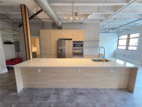 apt-318-878 Peachtree St Ne, Atlanta, GA, 30309-3933 | Card Image