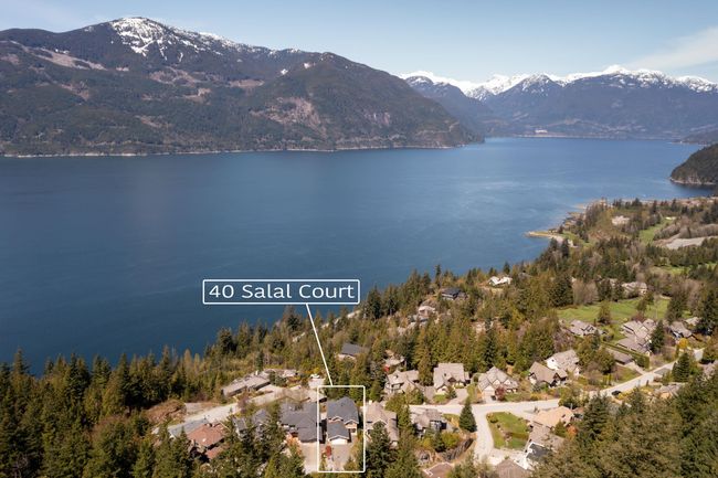 40 Salal Court, House other with 5 bedrooms, 5 bathrooms and 6 parking in Furry Creek BC | Image 3