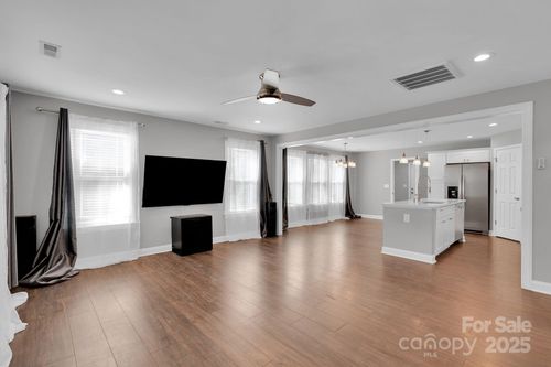 159 Madison Ave Ne, Concord, NC, 28025-3221 | Card Image