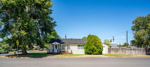 1245 Sw Kalama Ave, Redmond, OR, 97756-3015 | Card Image