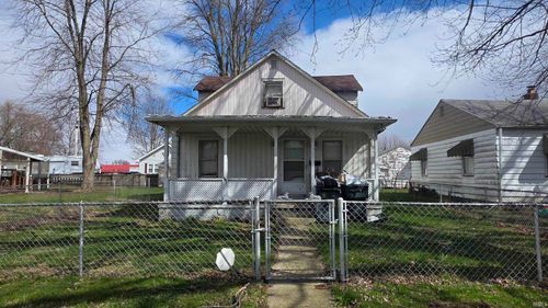 2004 S Macedonia Avenue, Muncie, IN, 47302 | Card Image