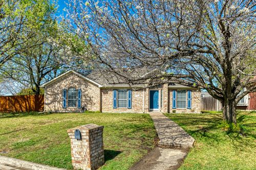 10508 Holly Grove Dr, Fort Worth, TX, 76108-4608 | Card Image