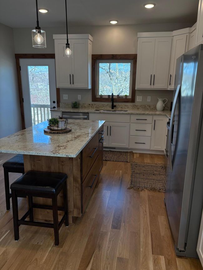 Kitchen | Image 8