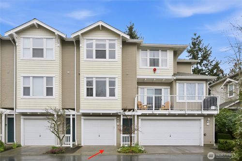 apt-102-2680 139th Ave Se, Bellevue, WA, 98005-4090 | Card Image