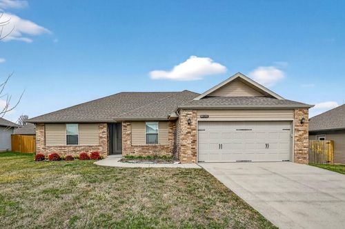381 W Grace Street, Republic, MO, 65738 | Card Image
