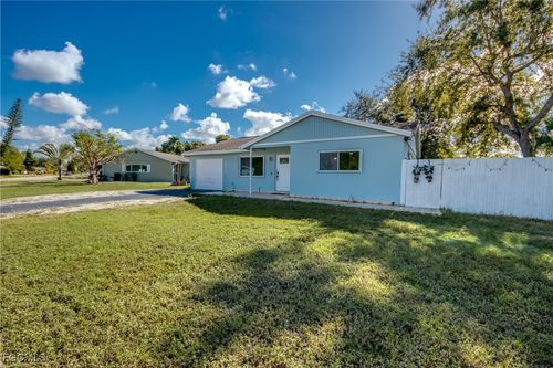 2912 Poinciana Dr, NAPLES, FL, 34105-2760 | Card Image