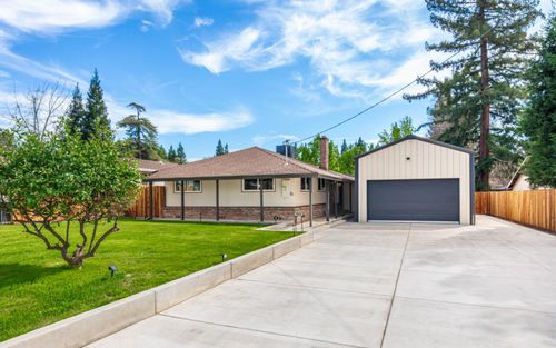 7800 Watson Way, Citrus Heights, CA, 95610-2331 | Card Image