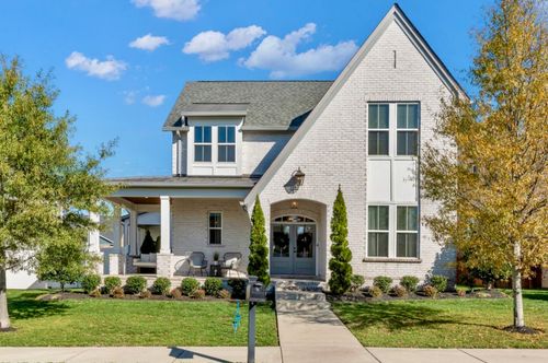 368 Azalea Cir, Hendersonville, TN, 37075-1553 | Card Image