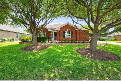 712 Kingston Lacy Blvd, Pflugerville, TX, 78660-7445 | Card Image