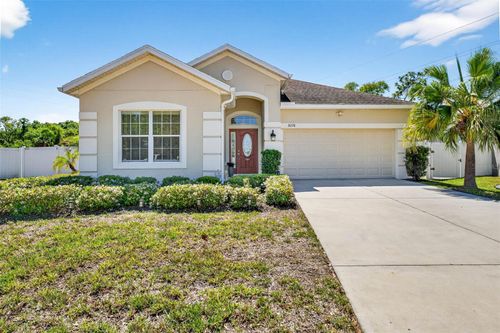 8238 Willow Beach Dr, RIVERVIEW, FL, 33578-4111 | Card Image