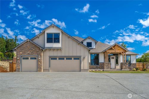 15224 210th Ave E, Bonney Lake, WA, 98391 | Card Image