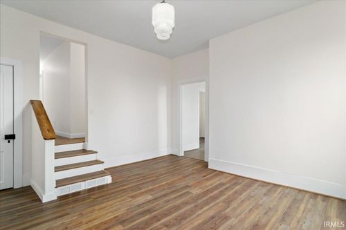 4833 N Shiloh Church Rd, Patoka, IN, 47666-9176 | Card Image