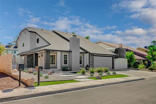 1895 Roxford Dr, Las Vegas, NV, 89119-5146 | Card Image