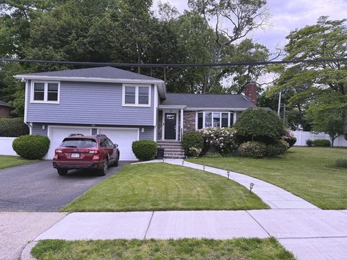 7 Sevland Rd, Newton, MA, 02459-2841 | Card Image