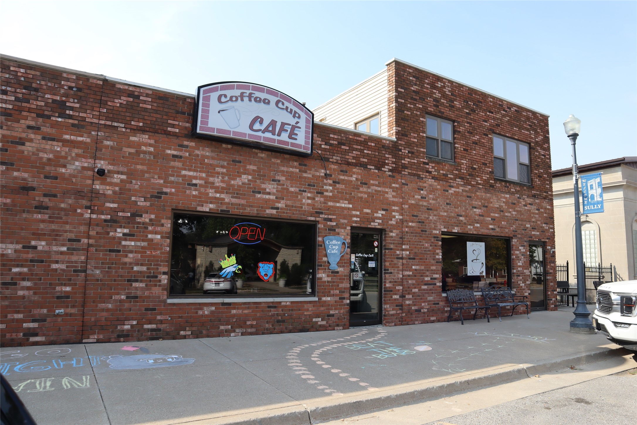 616 4th St, Sully, IA 50251-7707
