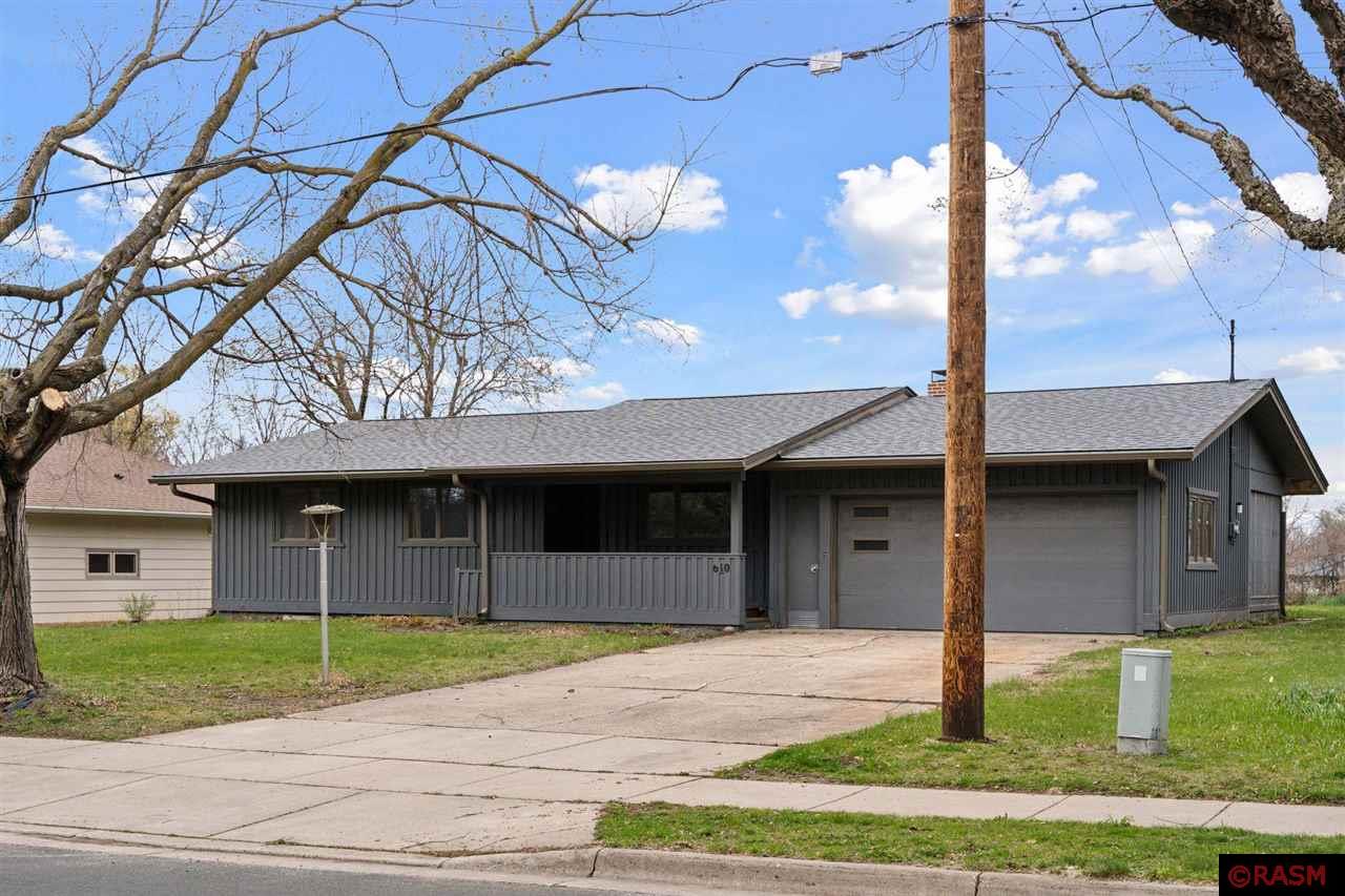 Prairie St, Northfield, MN 55057