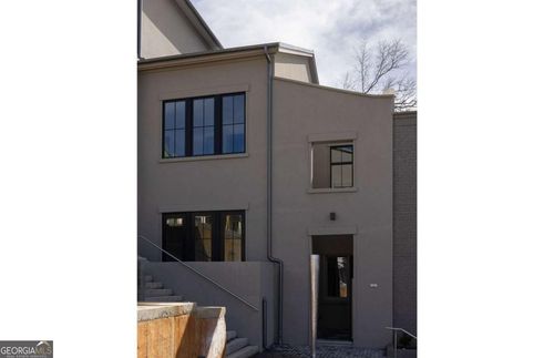10939 Serenbe Ln, Chattahoochee Hills, GA, 30268-2496 | Card Image