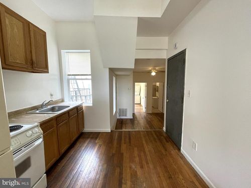 apt-2-1021 N Caroline St, BALTIMORE, MD, 21205-1013 | Card Image