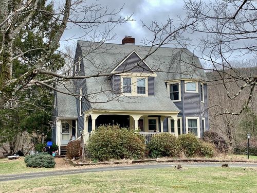 8 Maple Ave, Erving, MA, 01344-9709 | Card Image