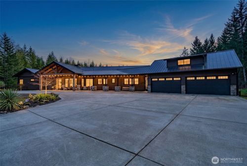 40105 Highland Dr E, Roy, WA, 98580-5101 | Card Image