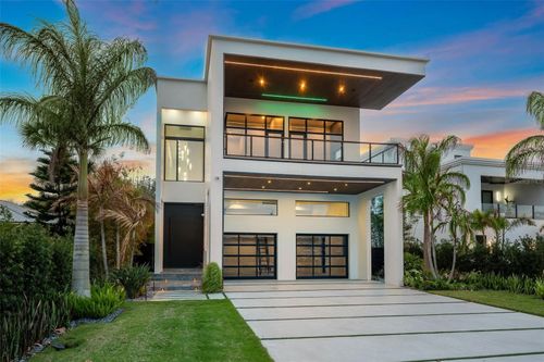 1194 N Peninsula Ave, NEW SMYRNA BEACH, FL, 32169-2224 | Card Image