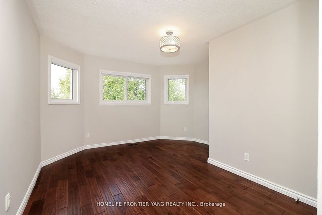 8 Wigston Crt, House other with 5 bedrooms, 3 bathrooms and 4 parking in Whitby ON | Image 27