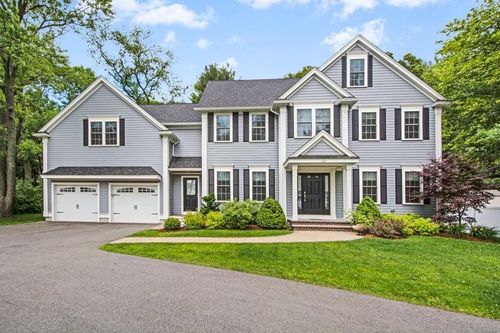 127 Lowell St, Lexington, MA, 02420-2819 | Card Image