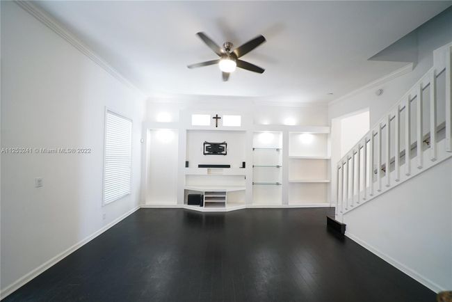 UNIT-35 - 545 Sw 18 Th Ave, Townhouse with 3 bedrooms, 3 bathrooms and null parking in Fort Lauderdale FL | Image 22