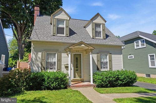 313 Harper Ave, MORRISVILLE, PA, 19067-6603 | Card Image