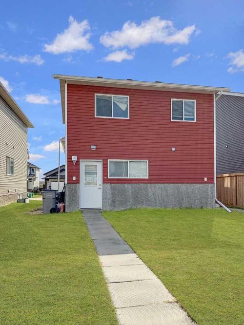 a-9422 88 St, Grande Prairie, AB, T8X0H2 | Card Image