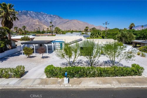 2995 N Cerritos Rd, Palm Springs, CA, 92262-2417 | Card Image