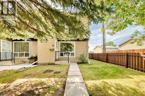 7205 4 St Ne, Calgary, AB, T2K5S3 | Card Image