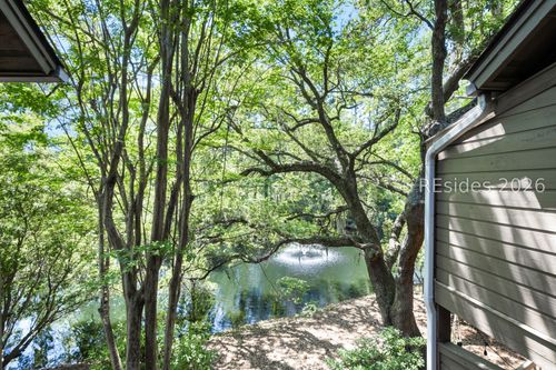 327-50 Yacht Cove Dr, Hilton Head Island, SC, 29928-1516 | Card Image