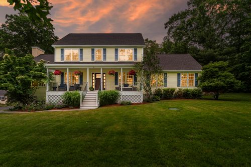 36 Goodhue Rd, Derry, NH, 03038-6027 | Card Image