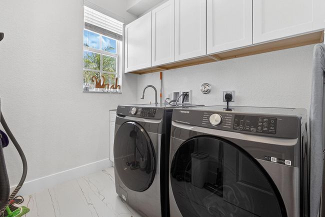 12041 Cypress Key Way, House other with 5 bedrooms, 3 bathrooms and null parking in Royal Palm Beach FL | Image 27