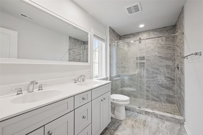 2118 Chartiers Run, House other with 4 bedrooms, 3 bathrooms and 2 parking in Bridgeville PA | Image 33