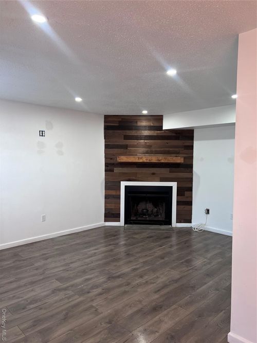 1107 Whispering Hls, Chester, NY, 10918-1513 | Card Image