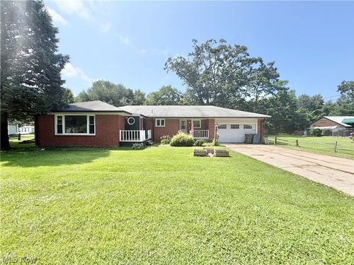 728 Hazelwood Drive, Vermilion, OH, 44089 | Card Image