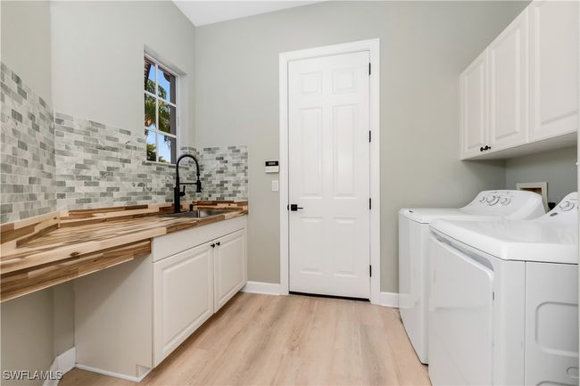 20182 Buttermere Ct, House other with 4 bedrooms, 4 bathrooms and null parking in ESTERO FL | Image 18