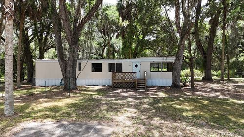 11310 W Yellow Oak Ln, Crystal River, FL, 34428-2976 | Card Image