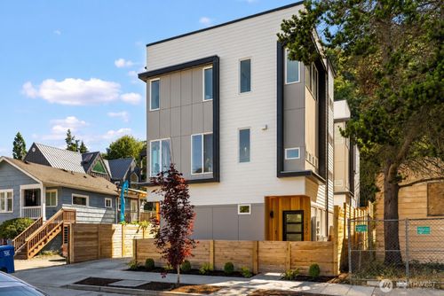 2456 55th Ave Sw, Seattle, WA, 98116-2259 | Card Image