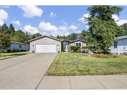 139 Village Dr, Cottage Grove, OR, 97424-9544 | Card Image