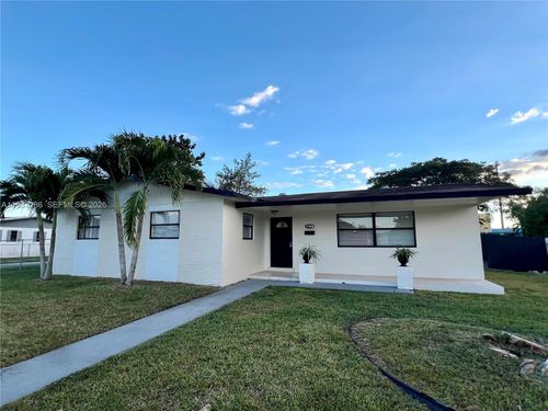 1-11950 Sw 199th St, Miami, FL, 33177-4308 | Card Image