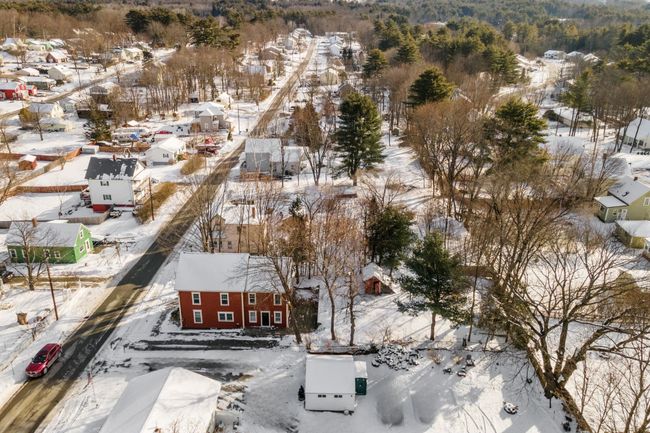 75 Warren St, House other with 4 bedrooms, 3 bathrooms and null parking in Laconia NH | Image 7