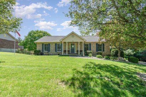 37 Pinhook Pl, Crittenden, KY, 41030-8490 | Card Image