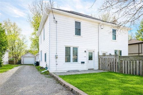 126 Poplar Ave, Acton, ON, L7J2E2 | Card Image