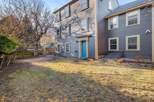 7 Mechanic Ct, Marblehead, MA, 01945-3411 | Card Image