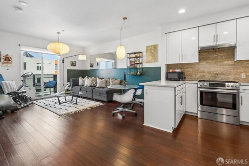 306-50 Jerrold Ave, San Francisco, CA, 94124-3038 | Card Image