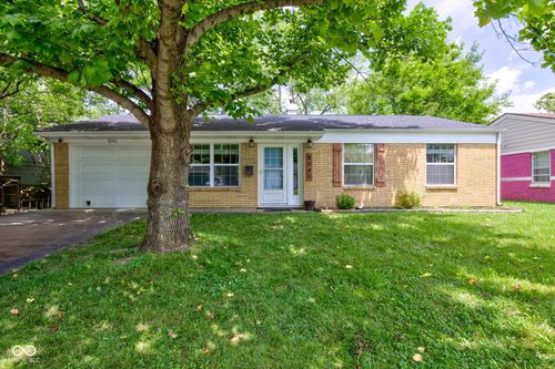 8540 37th Pl, Indianapolis, IN, 46226-6016 | Card Image
