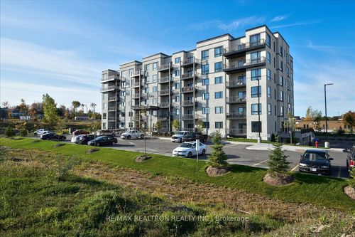 102-299 Cundles Rd E, Barrie, ON, L4M0K9 | Card Image